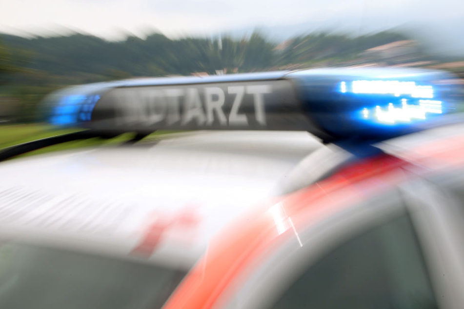 Der Notarzt konnte nur noch den Tod des Mannes feststellen. (Symbolbild)