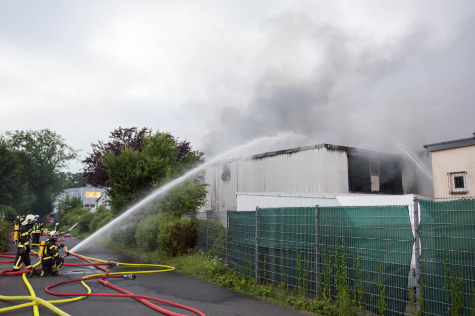 Die Lagerhalle wurde durch den Brand komplett zerstört.