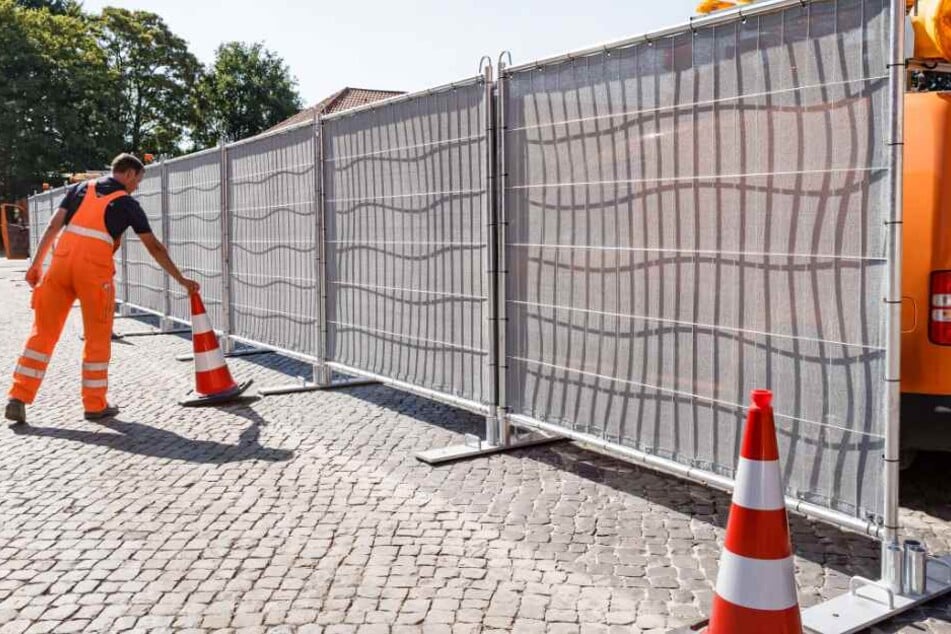 Mobile Sichtschutzwände sollen gegen Gaffer helfen. (Symbolbild)