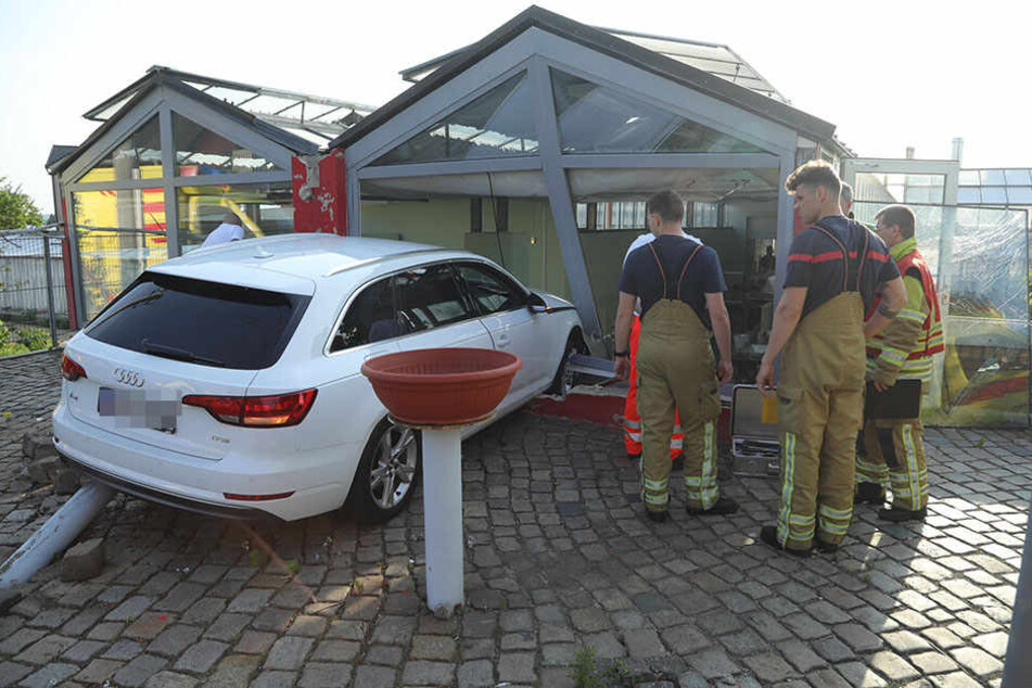 Die Feuerwehr der Wache Übigau beseitigte den Schaden.