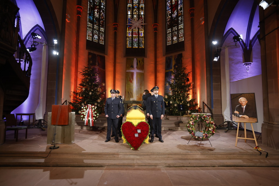 Die Trauerfeier fand in der evangelischen Stadtkirche in Offenburg statt.