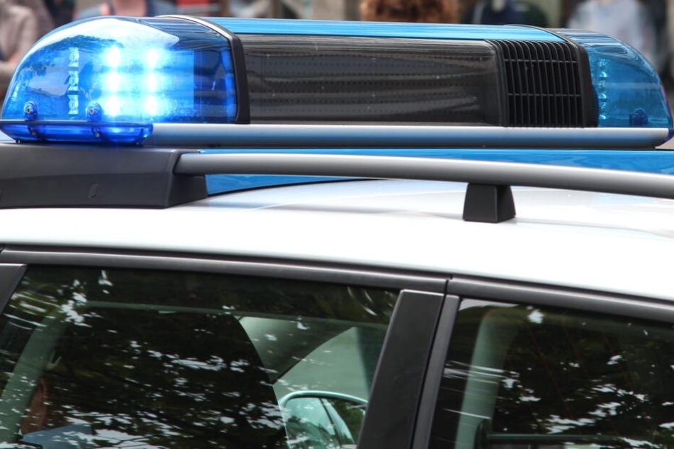 Die Polizei nahm den Kneipenwirt vorläufig fest. (Symbolbild)