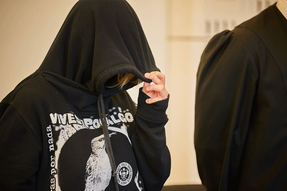 Brit S. (24) im Februar vor Gericht.