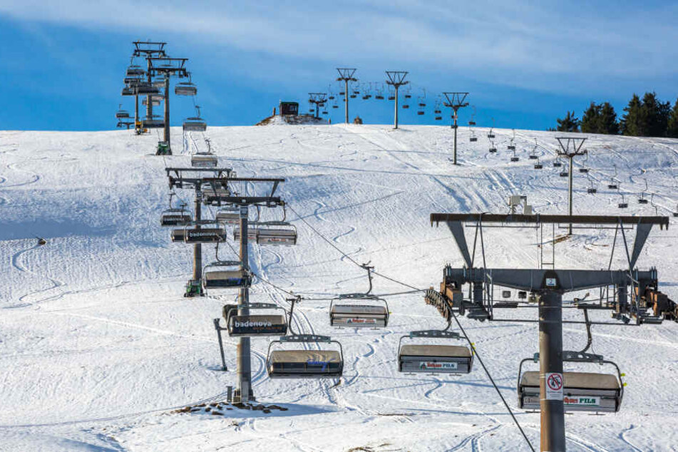 Ab Freitag sollen die Sessellifts am Feldberg laufen.