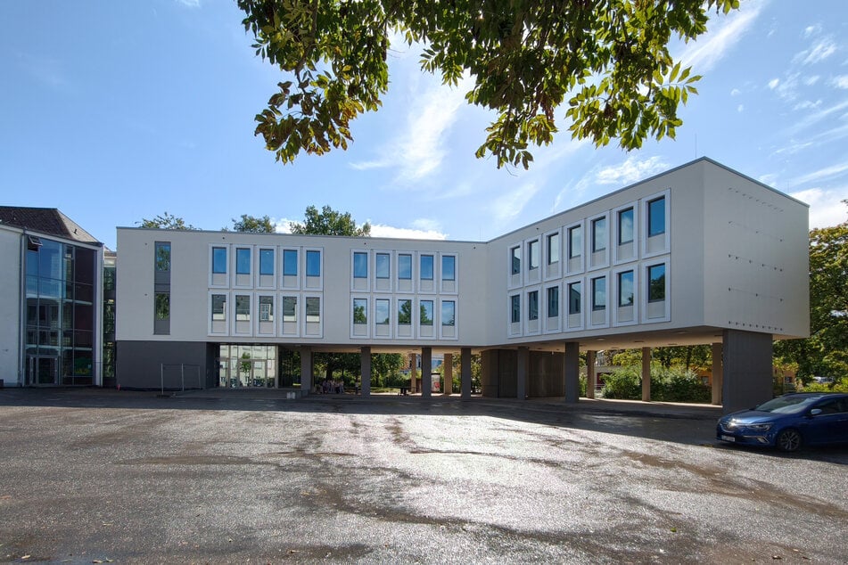 Der neue Anbau der Kooperationsschule wurde am 15. September offiziell eingeweiht - die Arbeiten am gesamten Schulgelände gehen weiter.
