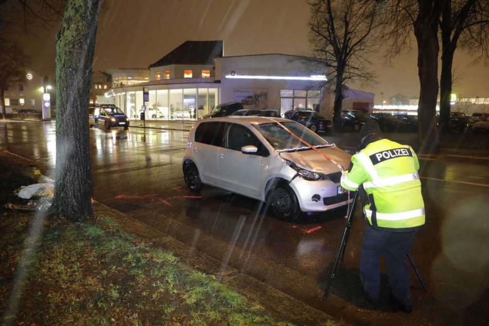 Der Unfall passierte bei starkem Schneefall.