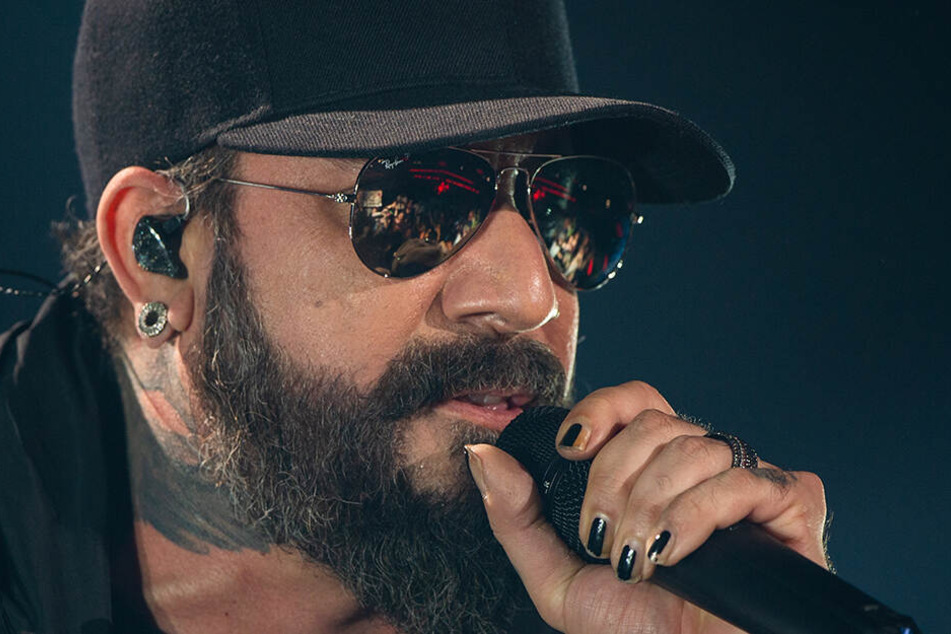 Band-Bad-Boy AJ hatte bislang die einzigen Mädchen. Nun zieht Nick nach.