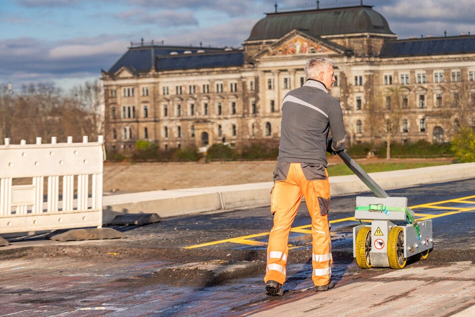 Carolabrücke: Stahl im Inneren durchgebrochen? Messungen sollen Klarheit bringen