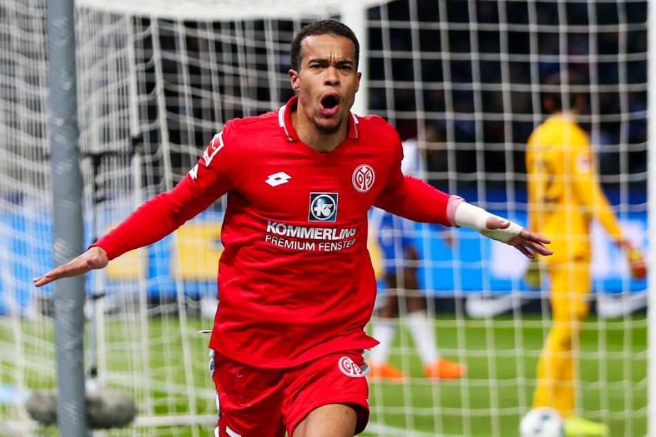 Robin Quaison spielt die beste Saison seiner Karriere. Für Mainz traf er in 30 Liga-Einsätzen zwölf Mal und gab zwei direkte Vorlagen. Auf den schwedischen Nationalstürmer muss der BVB daher besonders aufpassen.