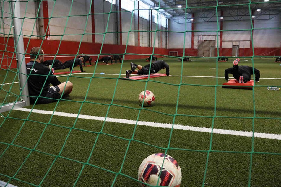 Auch eine Möglichkeit: In den vergangenen Jahren verlegte der FSV das Training immer wieder mal in die Halle.