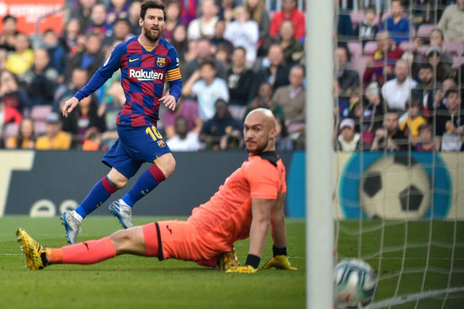 1, 2, 3, 4! Lionel Messi erlegt Eibar (fast) im Alleingang