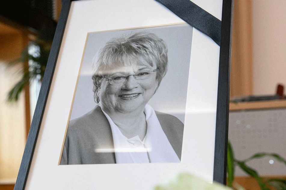 Christa Müller (†65).