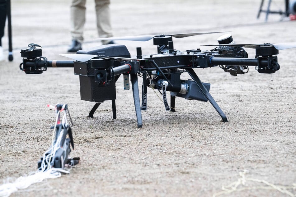 Die Bedrohung kritischer Infrastruktur durch Drohnen hat in Brandenburg zugenommen. (Symbolfoto)