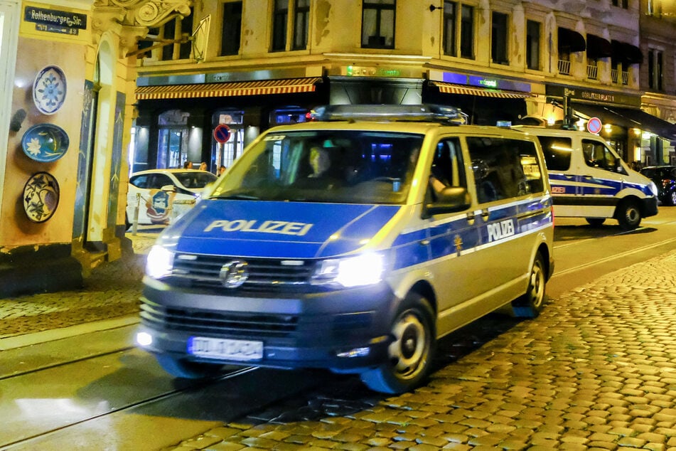 Die Polizei musste wegen einer körperlichen Auseinandersetzung auf Rothenburger Straße einschreiten. (Archivbild)