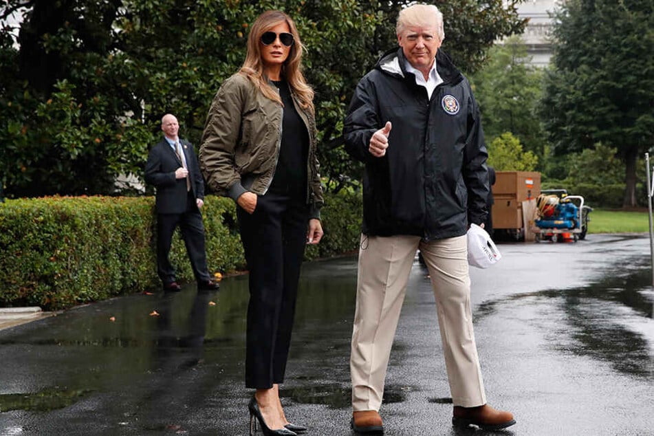 Wegen ihres Schuhwerks kassiert Melania Trump (47, links) einen Shitstorm. Ihr Gatte Donald (71, rechts) hat diesmal nichts falsch gemacht.