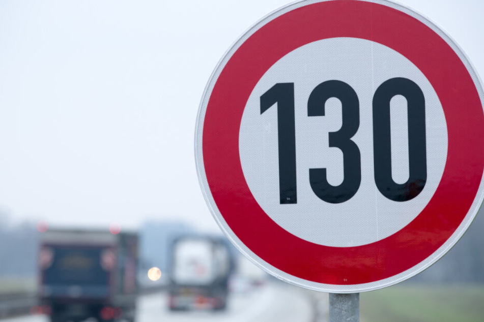 Tempo 130 auf den Autobahnen? Die CSU will gegensteuern. (Symbolbild)