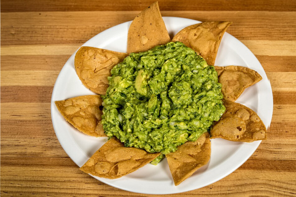 These tips will let you rock out with your guac out!