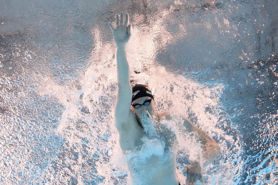Lukas Märtens (23) holte bei der Schwimm-WM in Singapur im 800 Meter Freistil die Bronzemedaille.