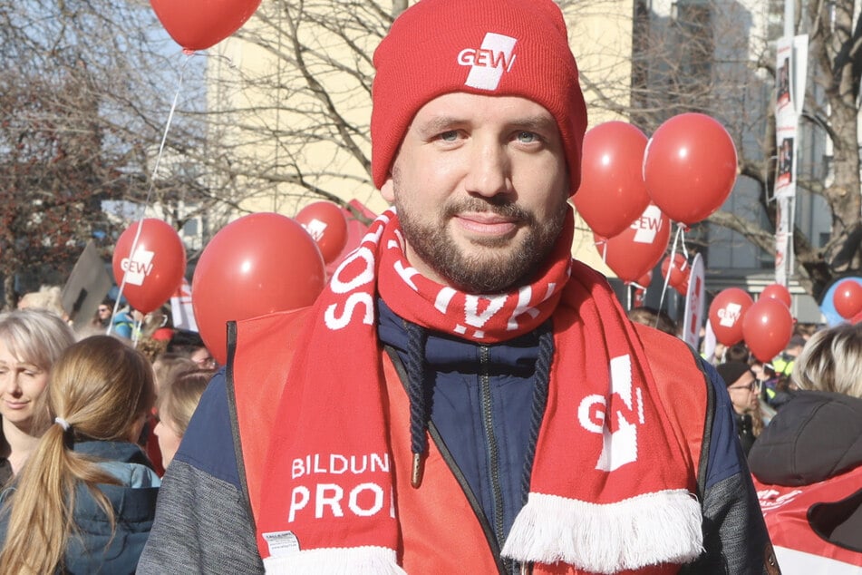 Burkhard Naumann (38) ist Landesvorsitzender der GEW Sachsen. Die Gewerkschaft organisierte in den vergangenen Wochen zahlreiche Protestaktionen gegen das Maßnahmen-Paket.