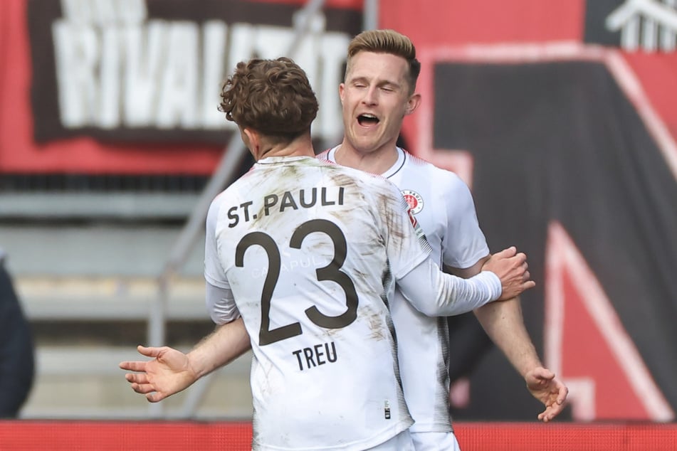 Johannes Eggestein erlöste den FC St. Pauli mit seinem Tor kurz vor der Pause.