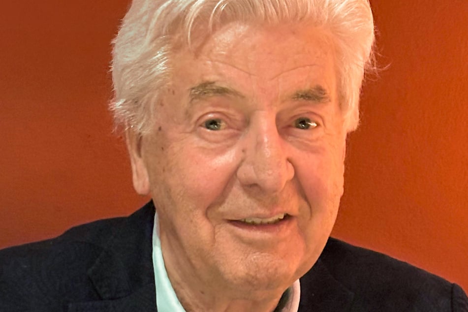 Zusammen mit seinen Brüdern machte er aus der Polstermöbelfabrik des Vaters die bekannte Möbelhausgruppe. Nun ist Peter Segmüller im Alter von 83 Jahren gestorben.