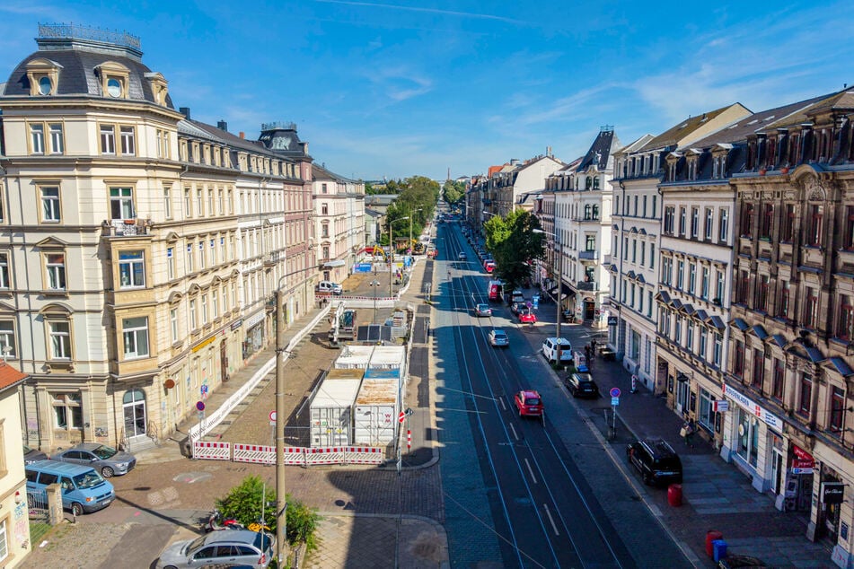 Die Arbeiten konzentrieren sich zunächst auf den Abschnitt zwischen Albertplatz und Bischofsweg. Ab Oktober 2027 fahren nur noch Ersatzverkehr-Busse weiter Richtung Norden.