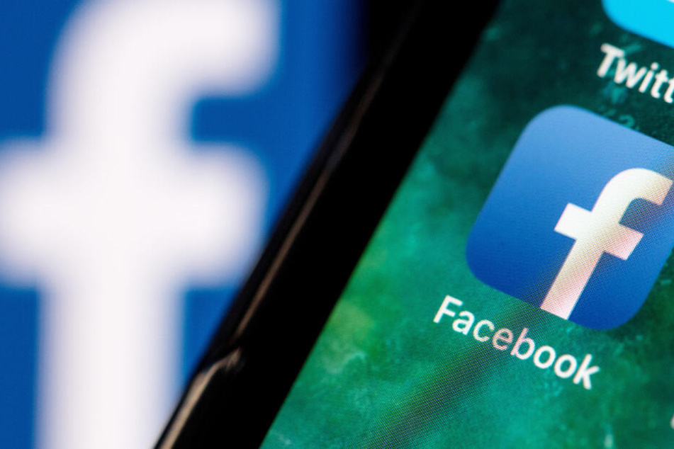 Darf Facebook Kommentare einfach löschen? Diese Frage beschäftigt nun die Justiz.