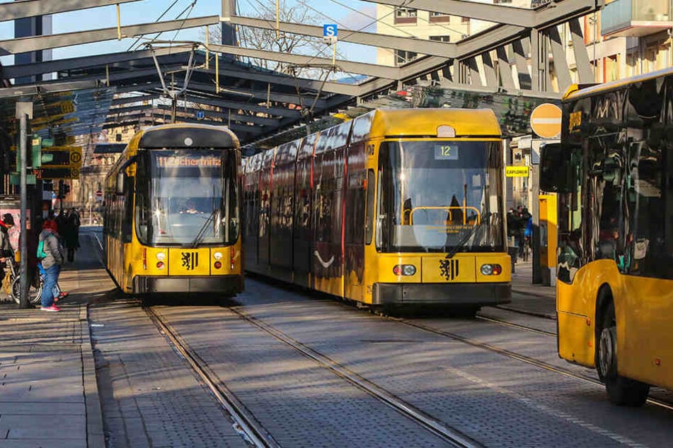 So fahren Busse und Bahnen zum Jahreswechsel
