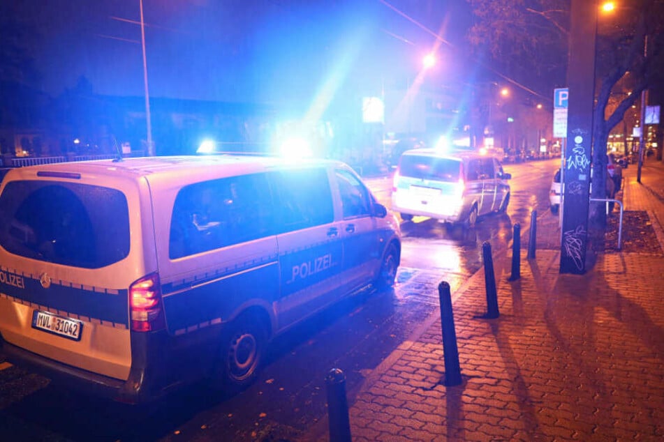 Die Kollegen der Polizeibeamten nahmen den Unfall auf.
