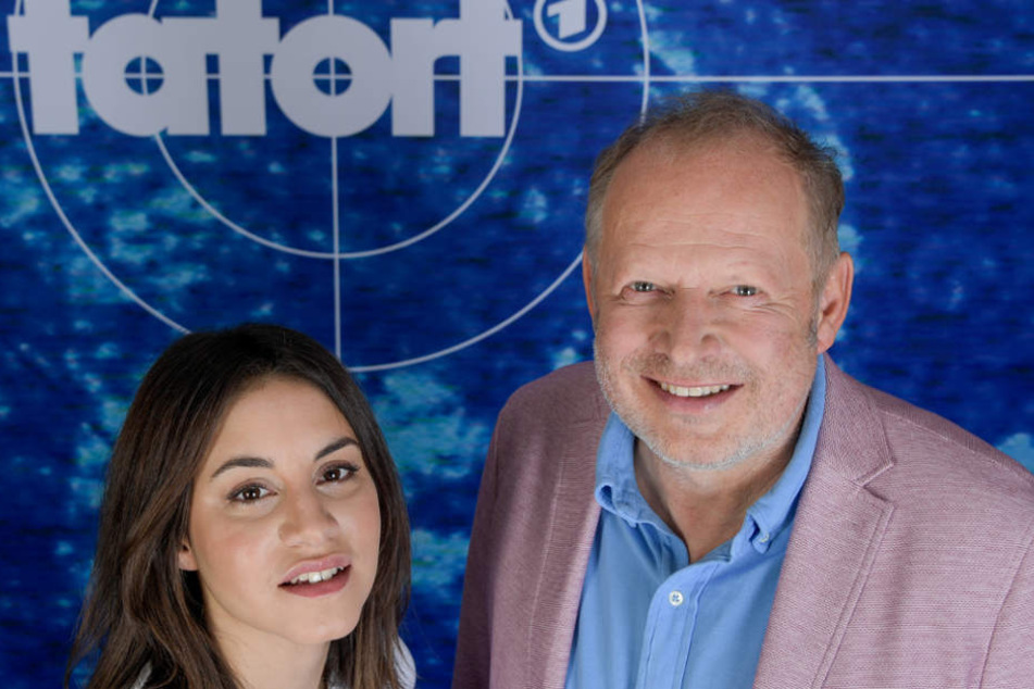 Almila Bagriacik (links) ist die neue Ermittlerin im Tatort an der Seite von Axel Milberg.