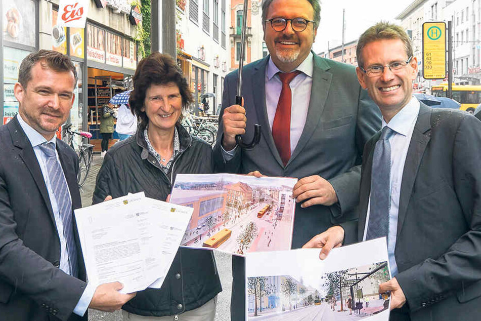 Freuen sich über den Fördermittelbescheid: Baubürgermeister Raoul
Schmidt-Lamontain (Grüne), Wissenschaftsministerin Eva-Maria Stange (SPD),
Staatssekretär Stefan Brangs (SPD), und DVB-Vorstand Andreas Hemmersbach.
