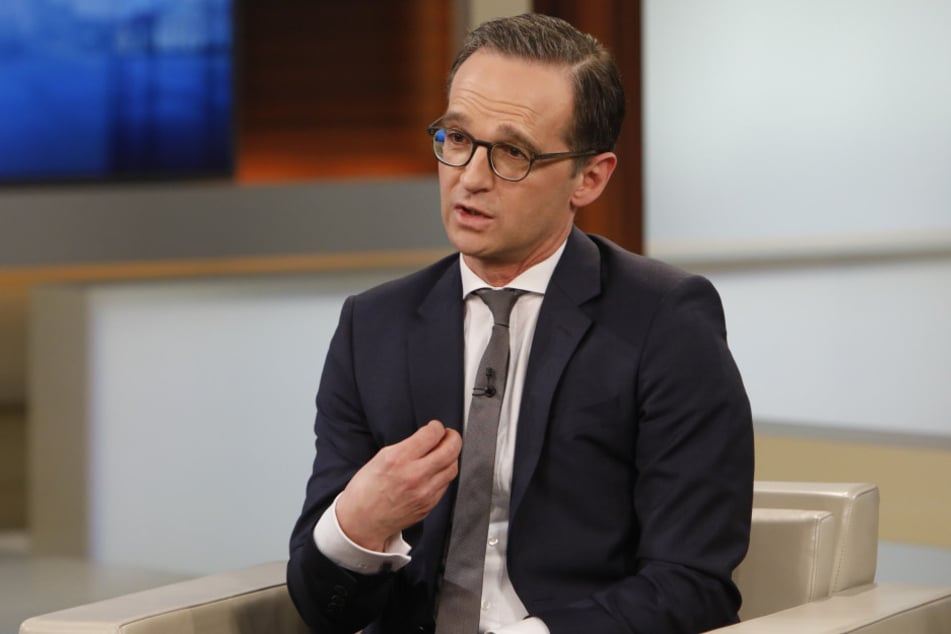 Bundesjustizminister Heiko Maas erhöht den Druck auf die Betreiber sozialer Netzwerke.