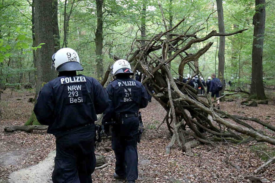 Der Streit im Braunkohlerevier Hambacher Forst spitzt sich zu.