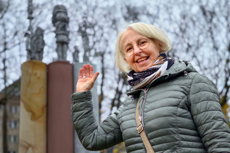 Ramona Wagner (68) führt die Tour zu Kunstwerken und dem Welterbe der Region.