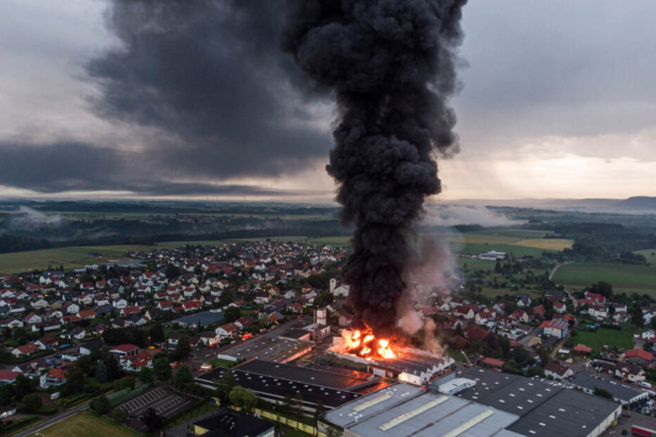 Das Feuer war schon aus der Ferne zu sehen.