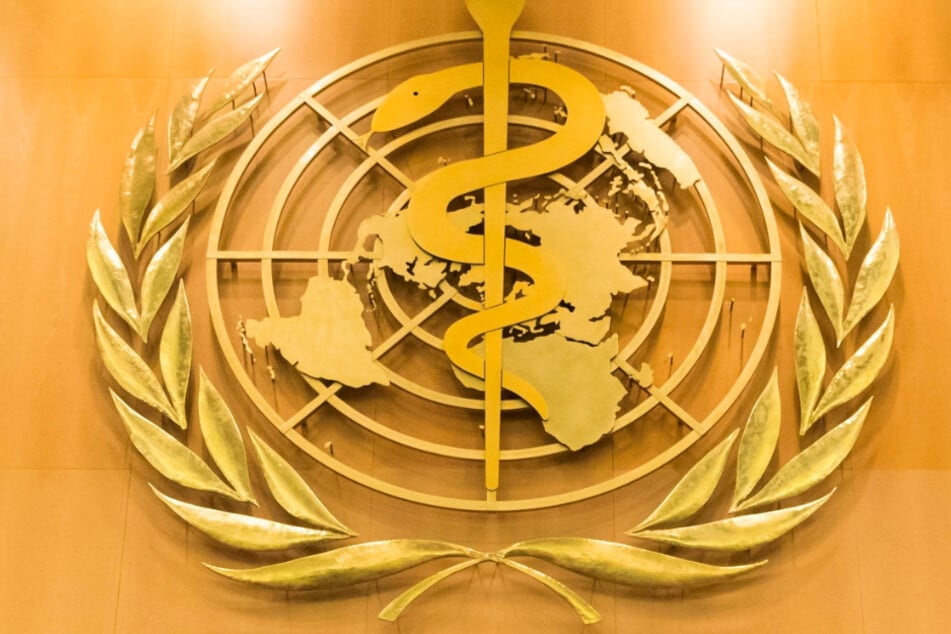 Genf: Das Logo der Weltgesundheitsorganisation (WHO) im europäischen Hauptquartier der Vereinten Nationen.