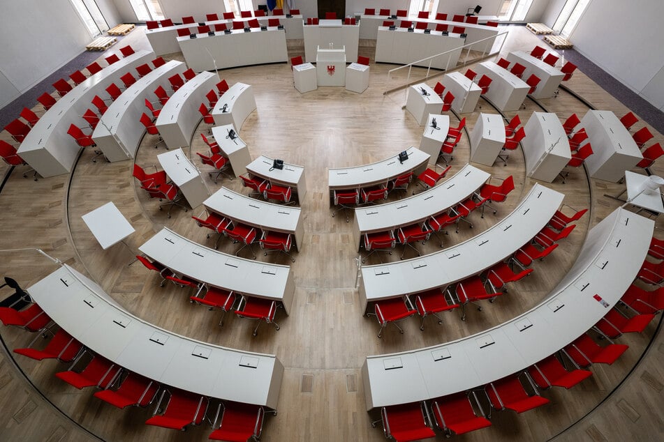 Der Brandenburger Landtag setzt sich aus 88 Abgeordneten zusammen.