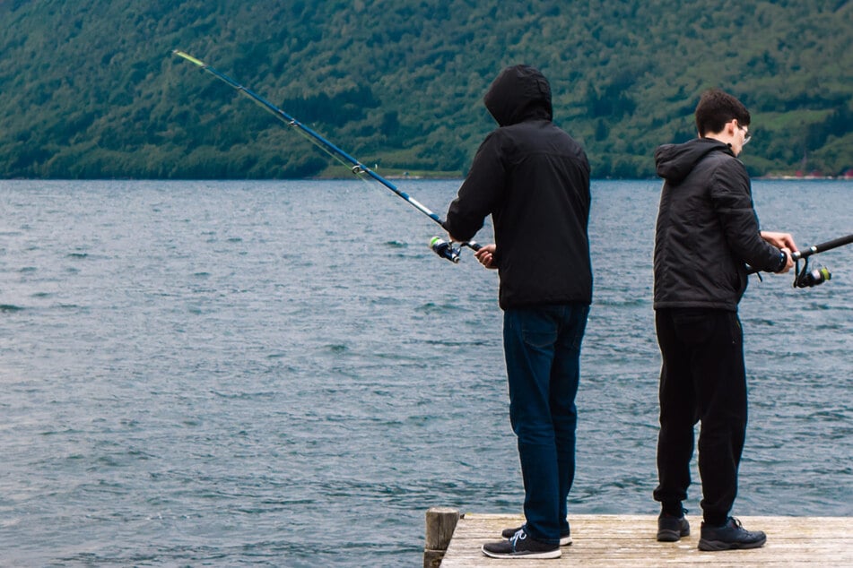 Betrug mit Angelurlauben in Norwegen: Hausdurchsuchungen in Sachsen und Niedersachsen