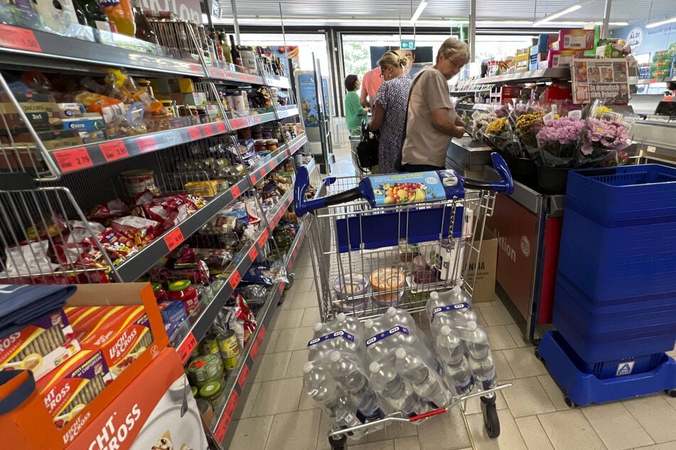 Breitere Gänge, mehr Platz: Die neue Aldi-Filiale in Siegmar soll bis zu 1000 Quadratmeter Verkaufsfläche bekommen.