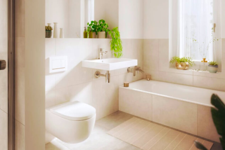 Moderne Gestaltung trifft in den Badezimmern auf viel Platz und Helligkeit.