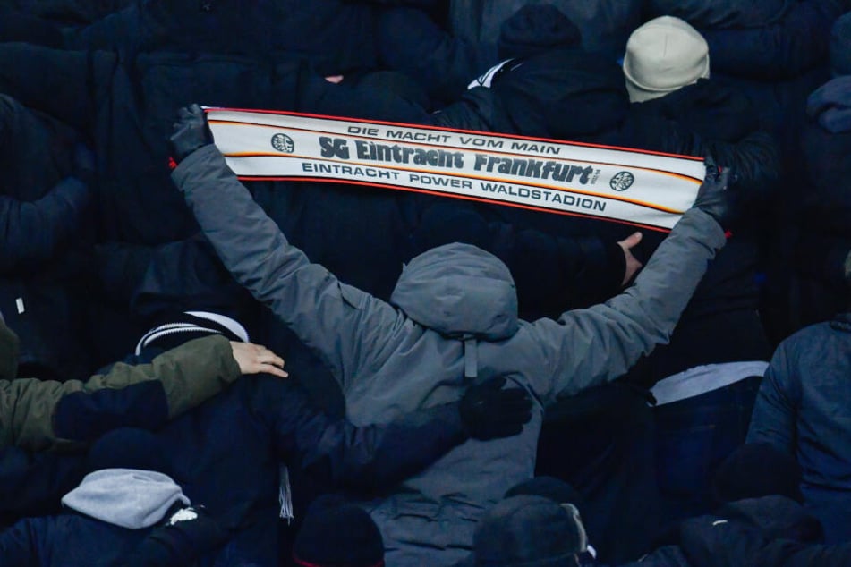 Eintracht-Anhänger beim Hinspiel in Charkiw.