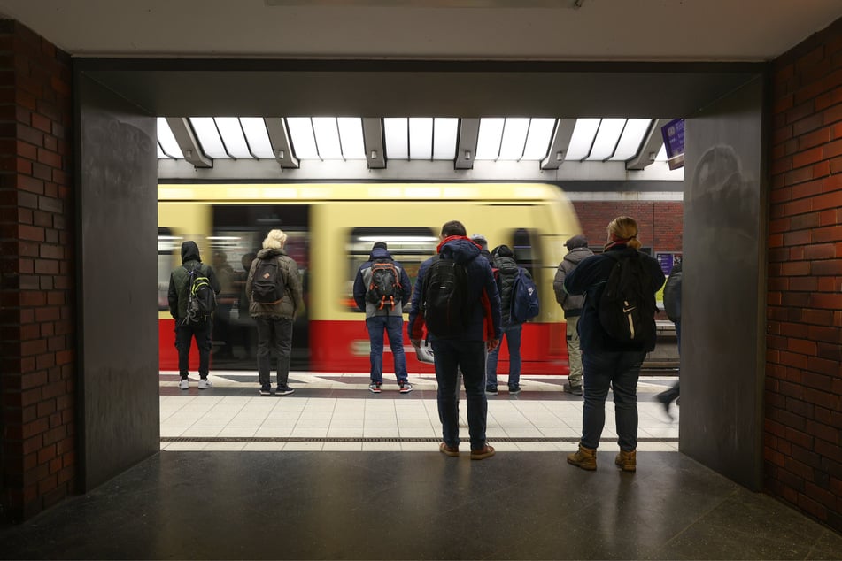 Diverse S-Bahn-Linien sind von Einschränkungen betroffen.