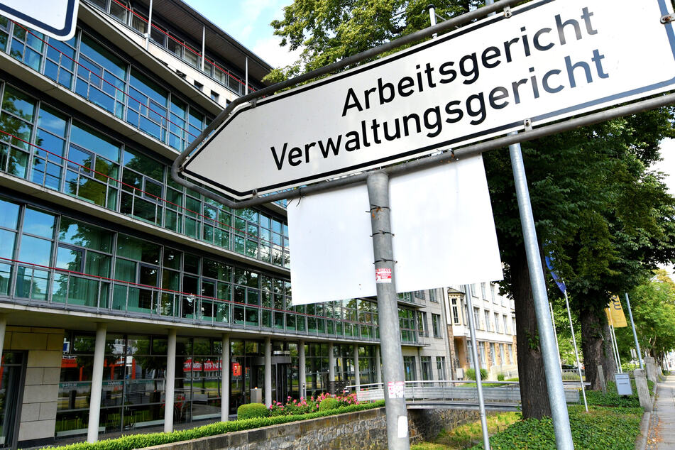 Für das Verwaltungsgericht in Chemnitz werden noch ehrenamtliche Richter gesucht. Nun wurde die Bewerbungsfrist verlängert.