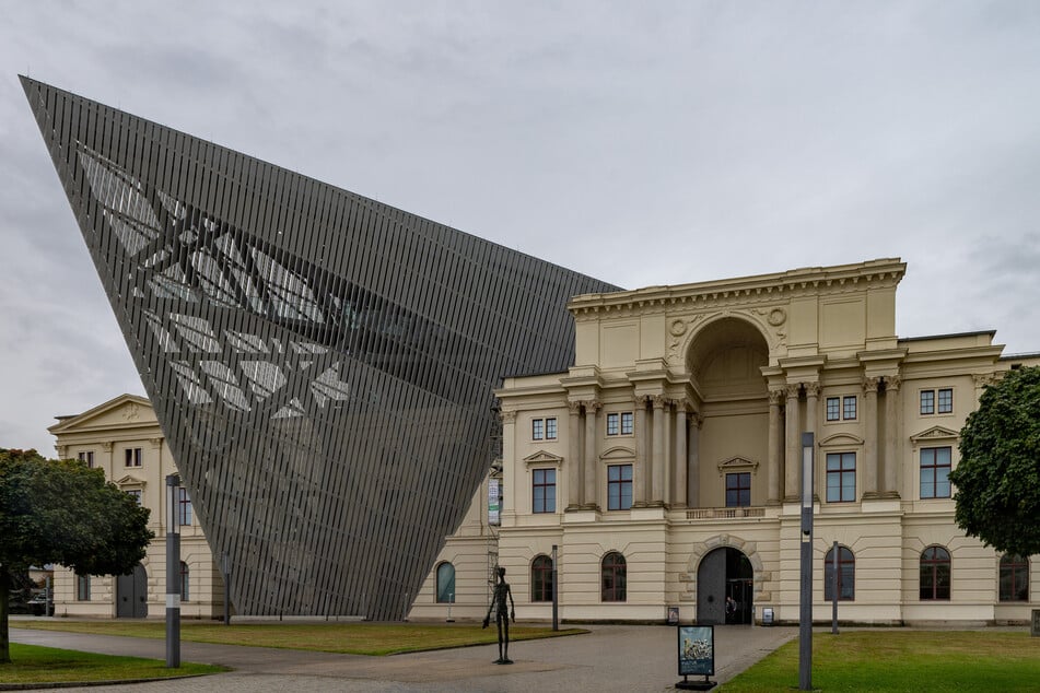 Im Militärhistorischen Museum muss die Vitrinenbeleuchtung komplett erneuert werden.