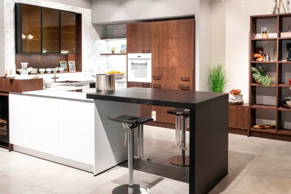 Schüller Base / Rocco U-Küche für 9.998 statt 35.988 Euro