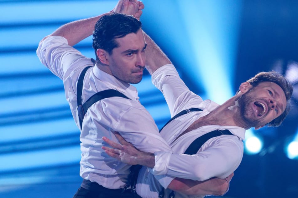 Let's Dance: Baby-Glück um "Let's Dance"-Star: Dieser Tanzprofi wird erneut Papa
