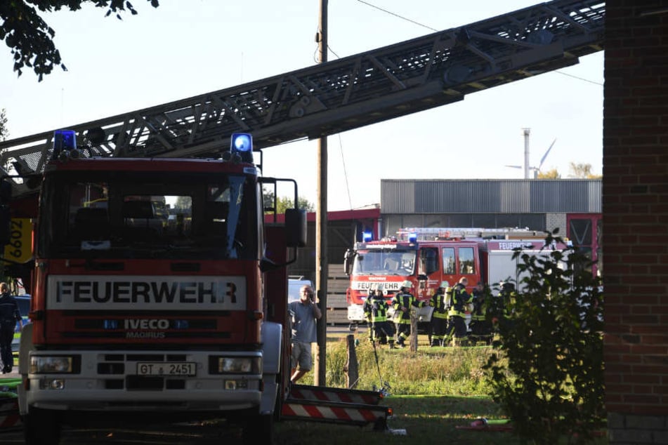 Mit 40 Einsatzkräften war die Feuerwehr vor Ort.
