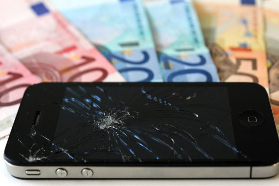 Viele Smartphones lassen sich noch verkaufen und damit zu Geld machen.
