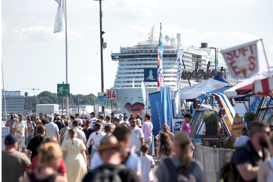 Allein am Eröffnungswochenende kamen über eine Million Menschen zu dem Volksfest.