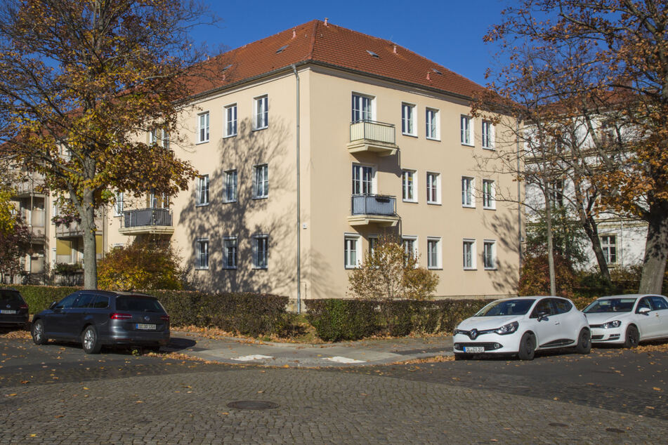 In diesem Haus sind 18 Wohnungen betroffen. Es sind nicht die einzigen in Dresden mit einem Legionellen-Problem.